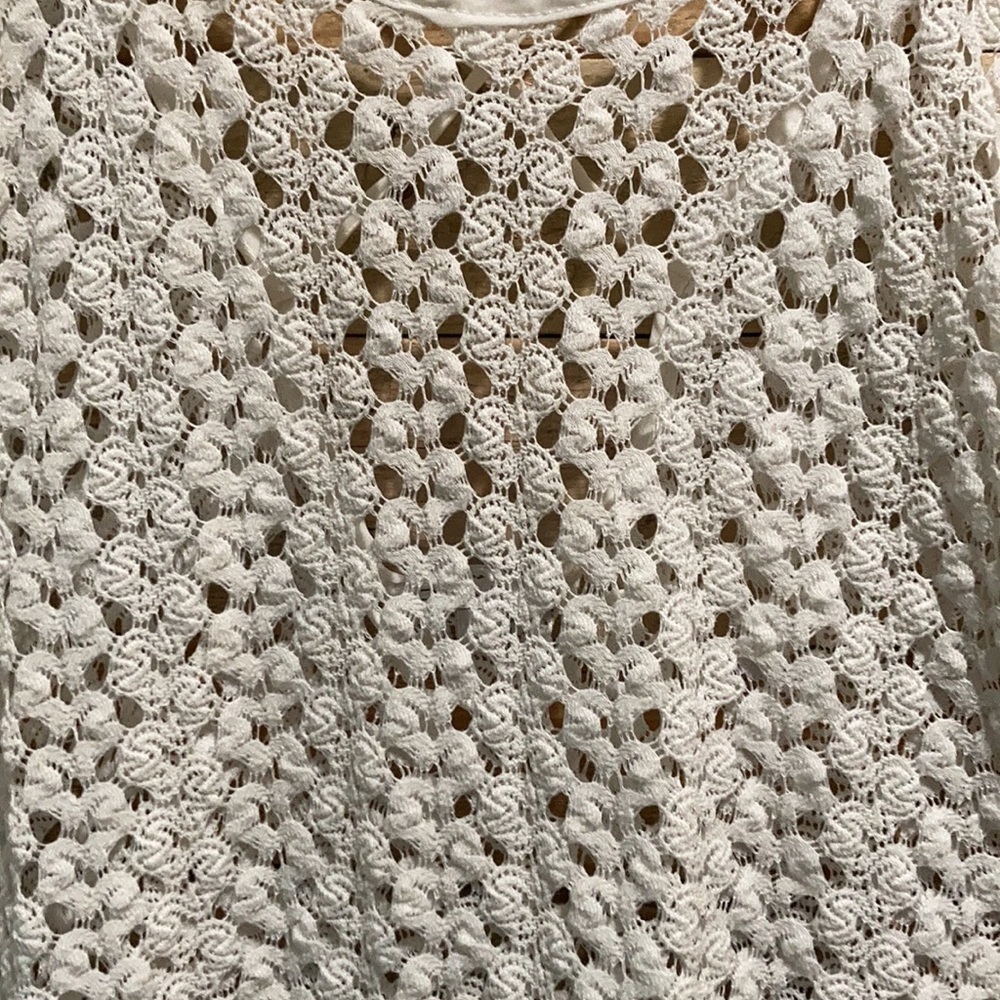 4/$25 Moa Moa White High Low Sleeveless Top Small. B - Picture 3 of 7
